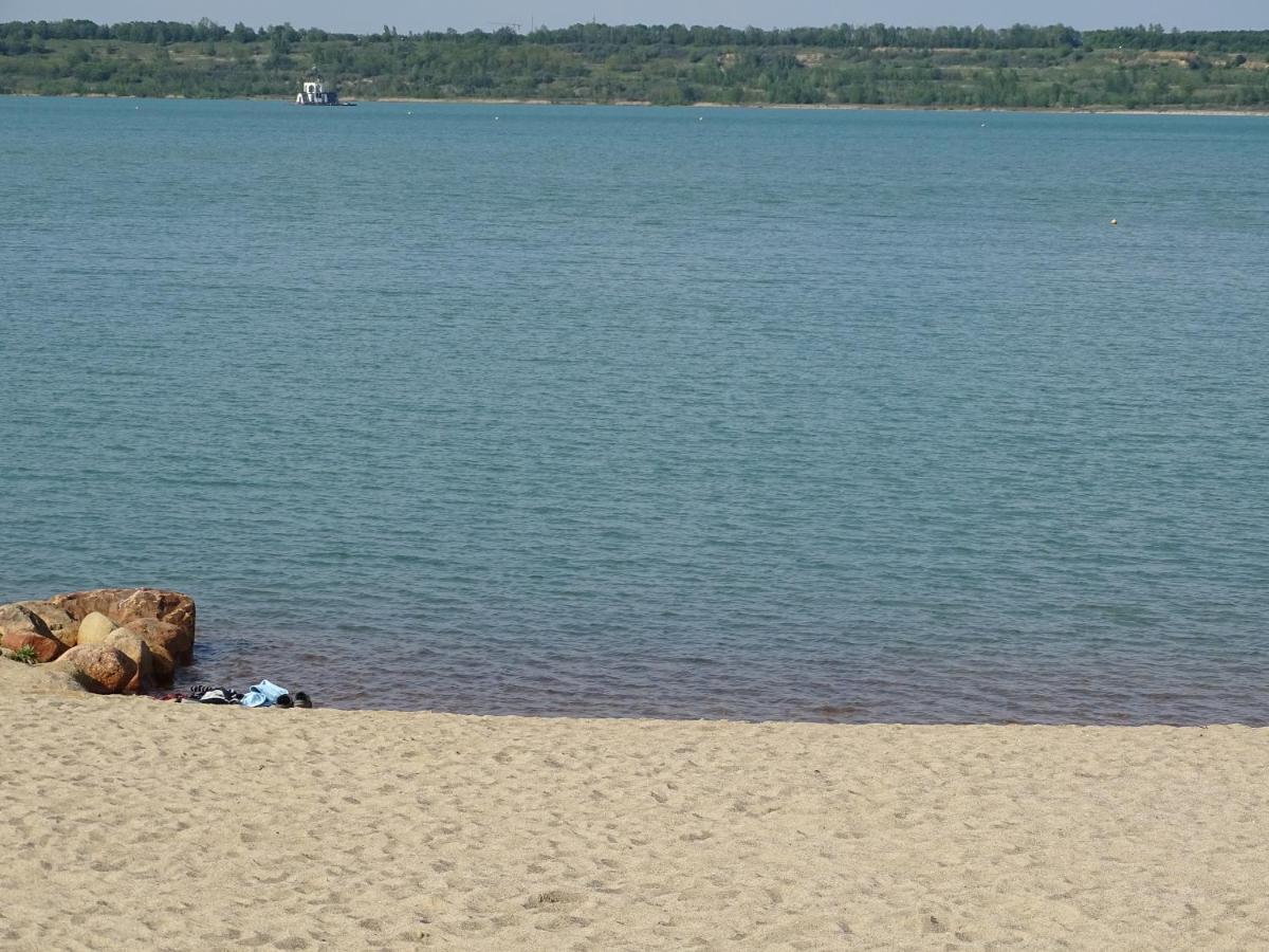 Feriendomizil Am Stoermthaler See, Lagovida, Leipziger Neuseenland, Grosspoesna, Privatstrand エクステリア 写真